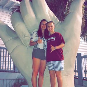 Meet your Posher, Cole